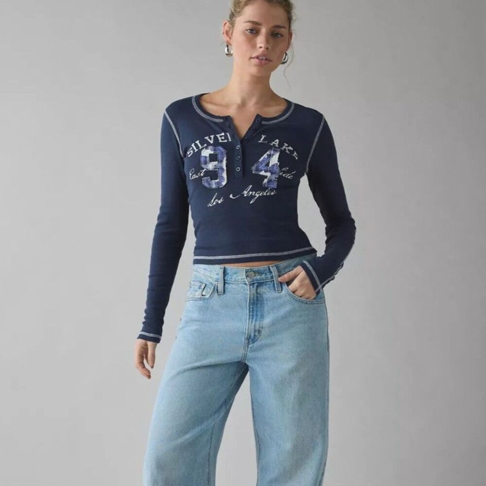 Urban Outfitter Silver Lake 94 Applique Graphic Long Sleeve Henley Tee, XXS Blue - Picture 6 of 6